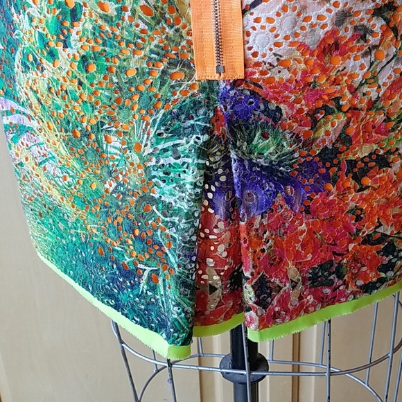 Elie Tahari neon printed cotton eyelet dress - Picture 5 of 8